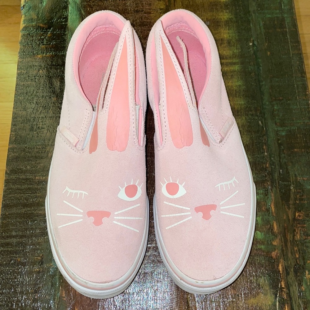 ✨✨HOST PICK✨✨ Light Pink VANS in size US kids 4 Pink bunny